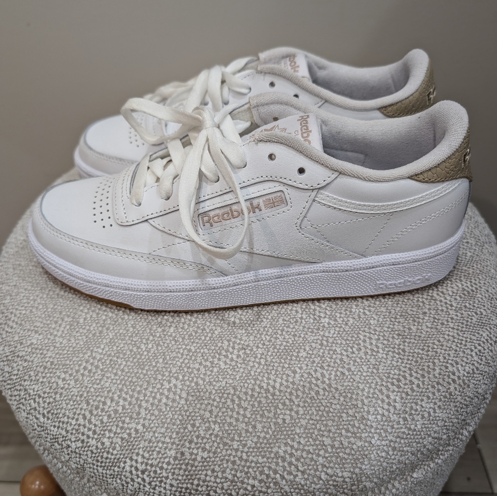 Reebok Women's White and Tan Sneakers